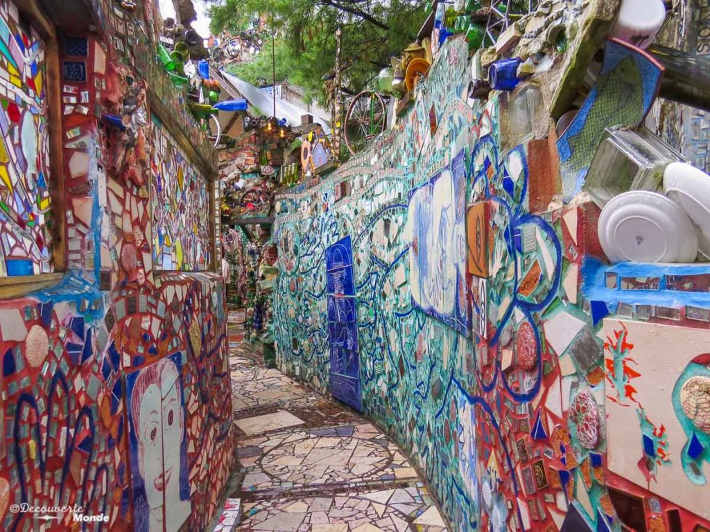 Que faire à Philadelphie et visiter en 10 coups de coeur. Ici au Magic Garden. Retrouvez l'article ici: https://www.decouvertemonde.com/quoi-faire-a-philadelphie-visiter 